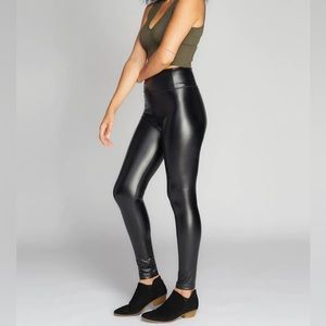NWT C’est Moi Famous Matte Liquid Legging (Black, size M - fit like a S)